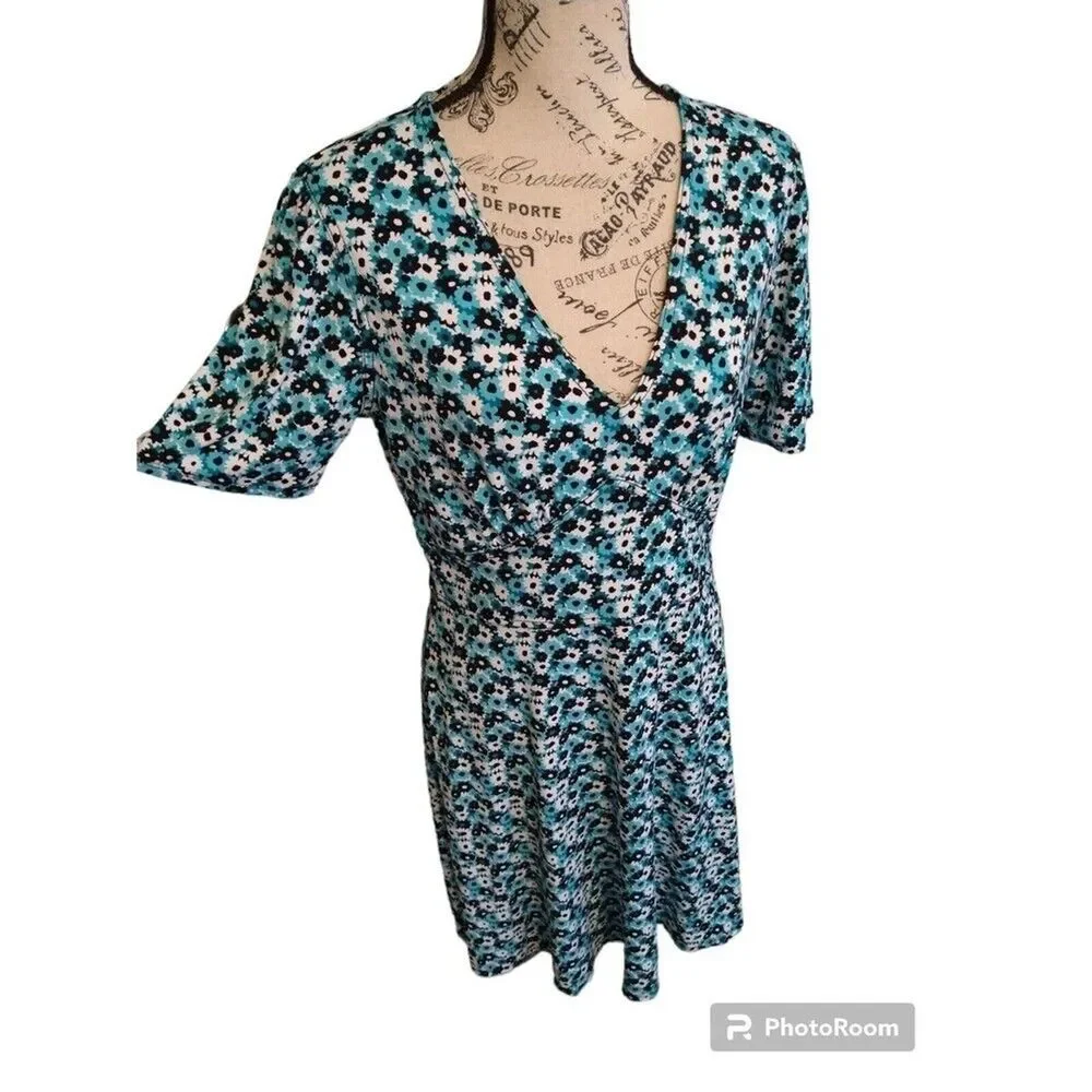 Michael kors v-neck  floral dress Medium Boho Feminine Cottagecore romance